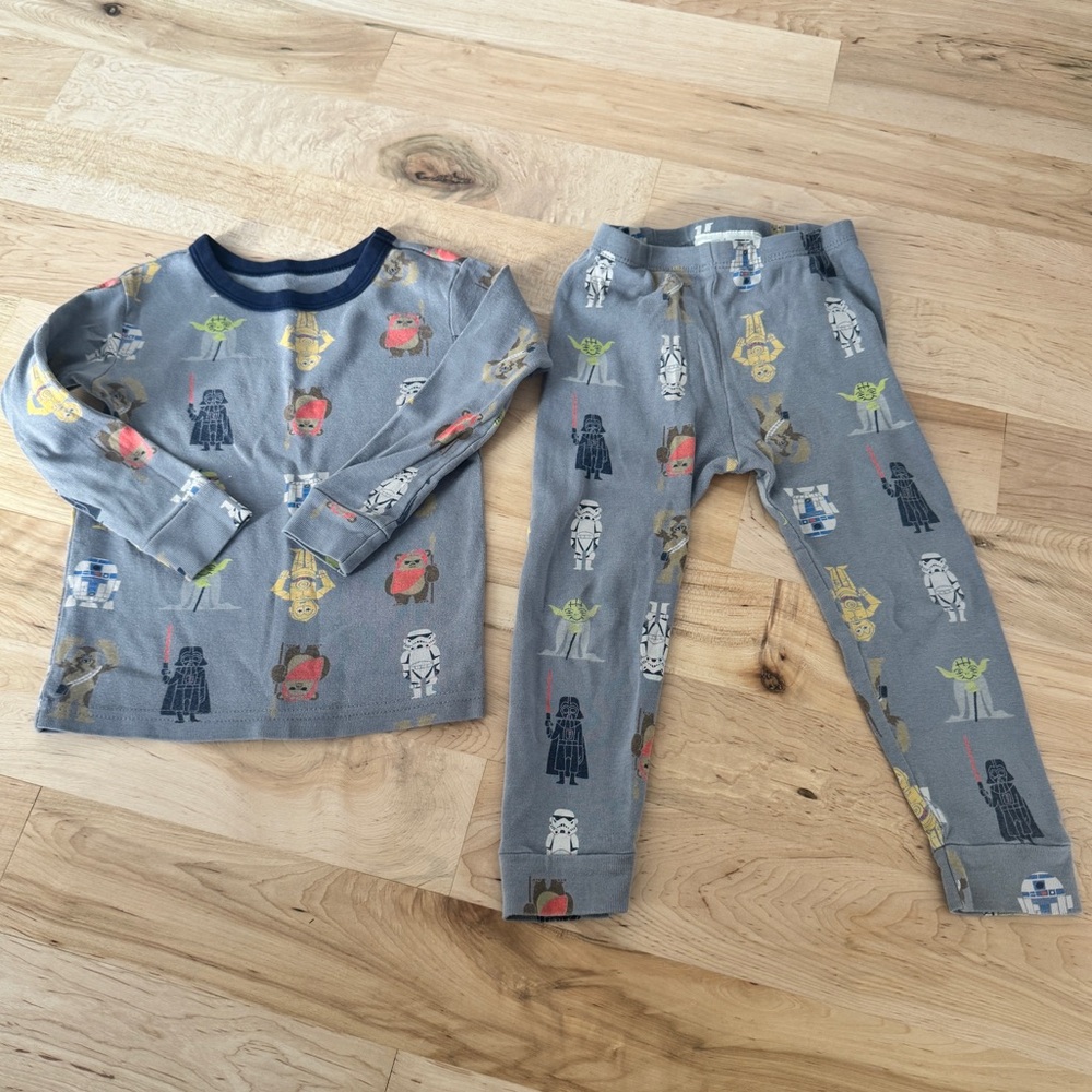 GAP++ Toddler Boy's 15pc Everyday Basics Bundle - Sz: 2T - Picture 2 of 16